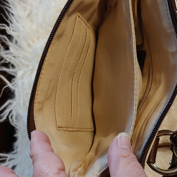 Relic Floral shoulder bag - Picture 6 of 12
